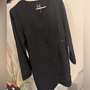 Black long sleeve scrub top